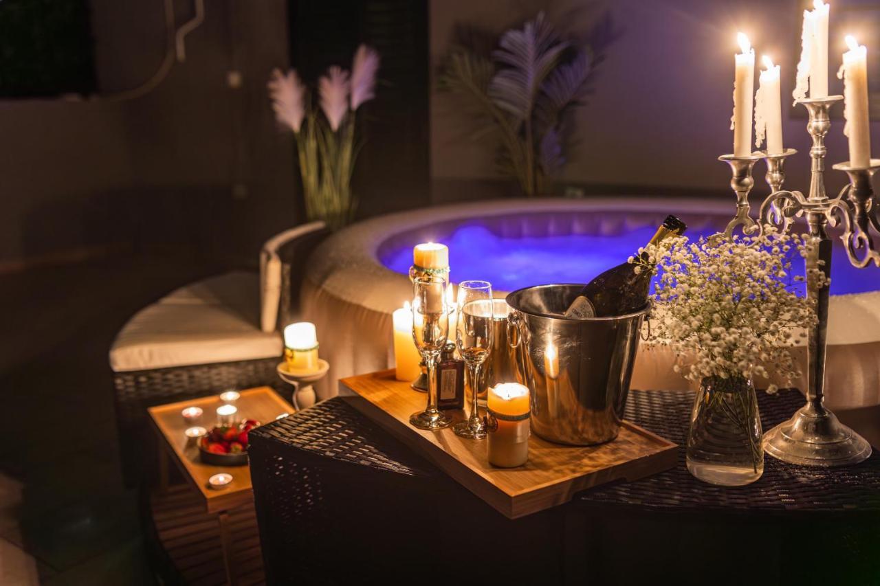 Oasis Luxury Apartment With Terrarce And Jacuzzi 스플리트 외부 사진
