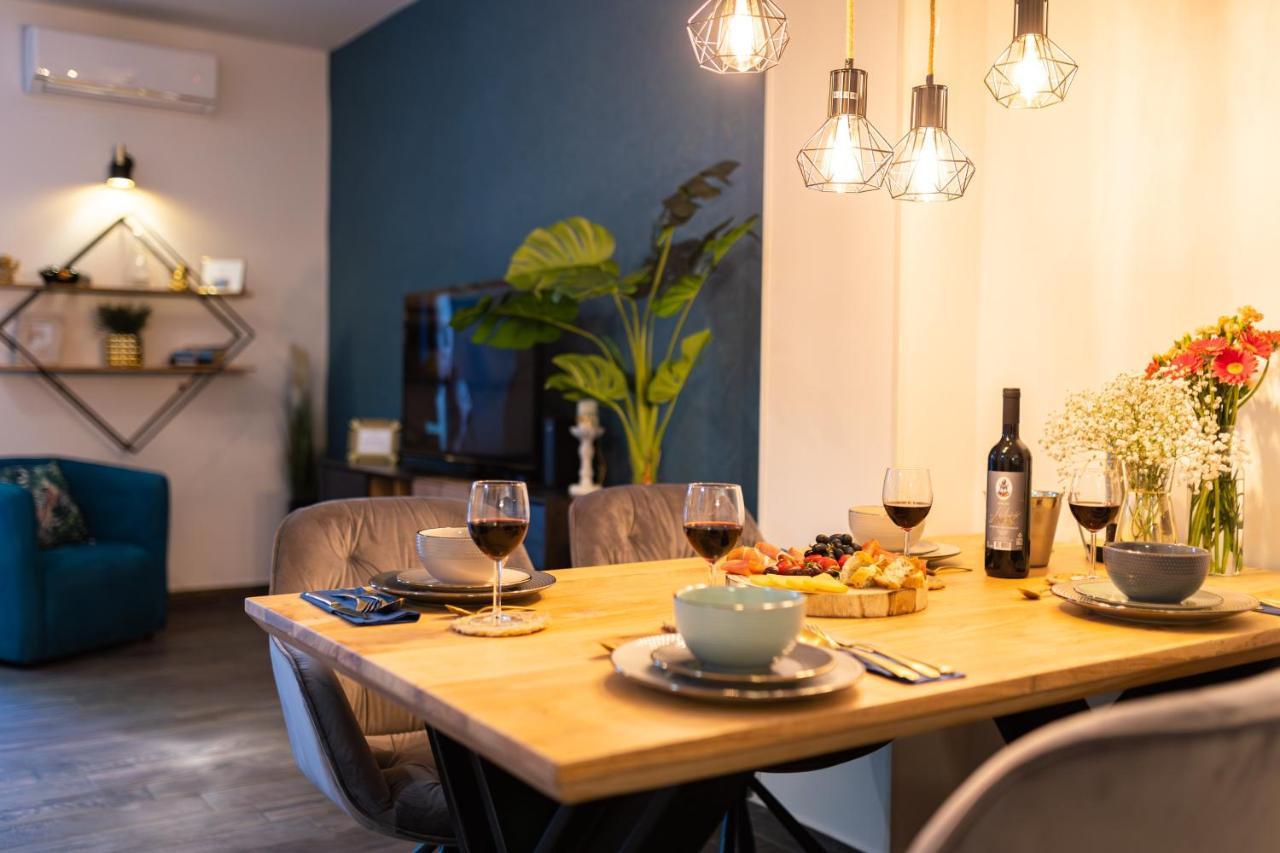 Oasis Luxury Apartment With Terrarce And Jacuzzi 스플리트 외부 사진