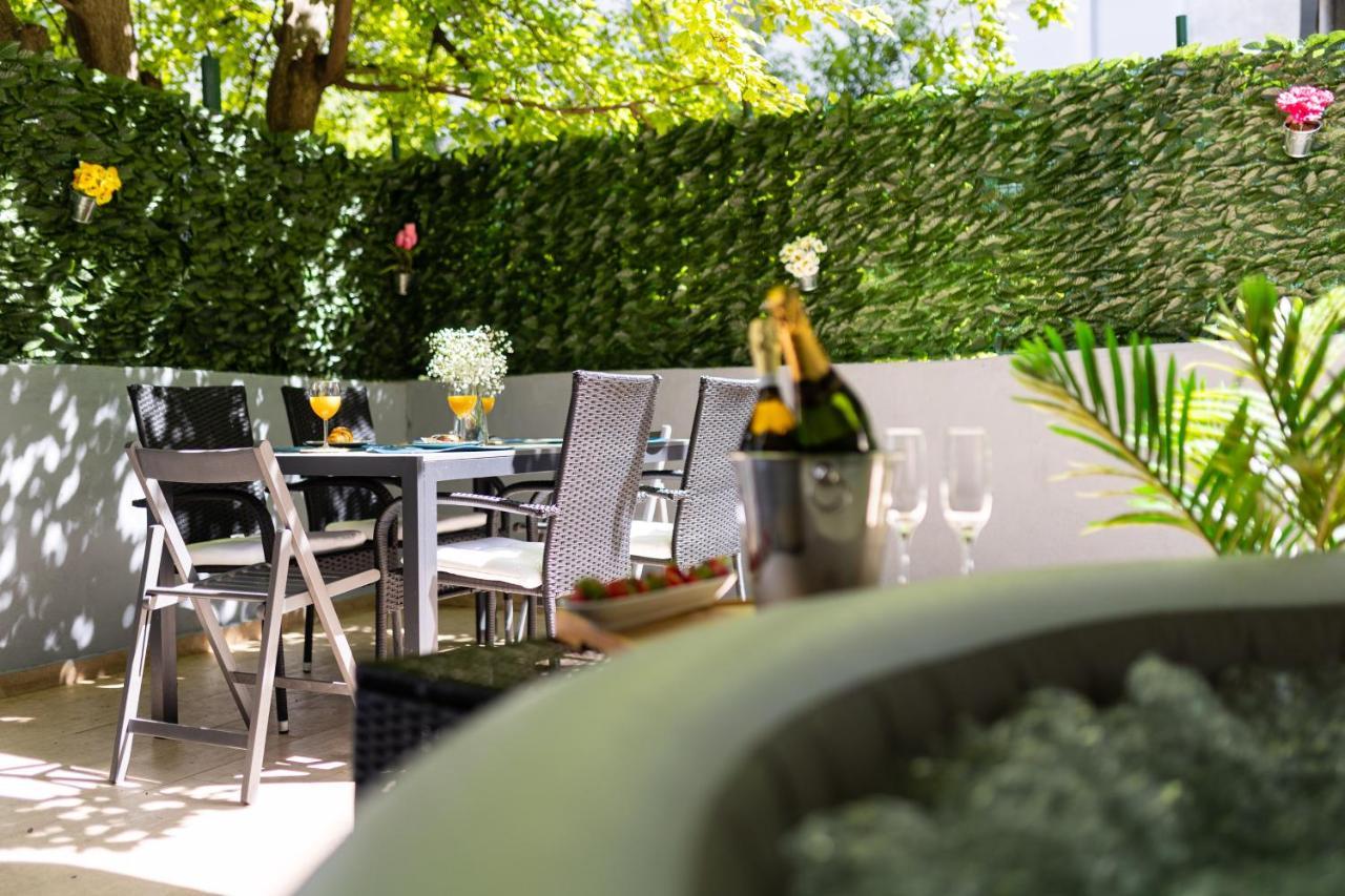 Oasis Luxury Apartment With Terrarce And Jacuzzi 스플리트 외부 사진