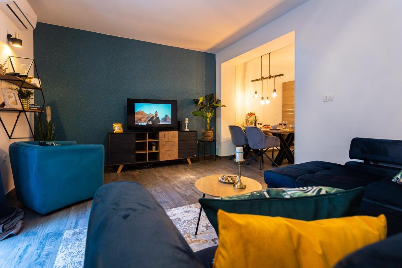 Oasis Luxury Apartment With Terrarce And Jacuzzi 스플리트 외부 사진