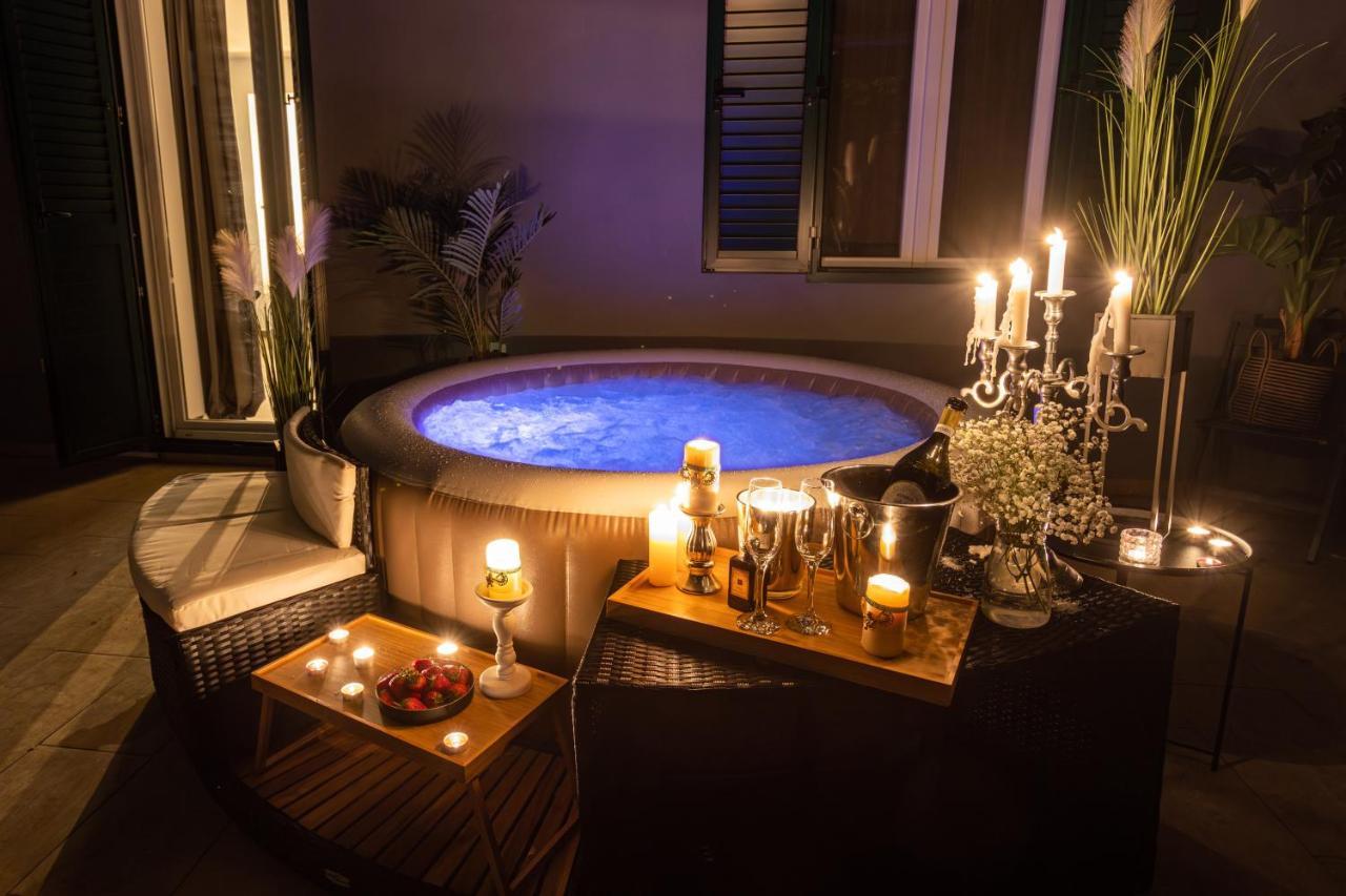 Oasis Luxury Apartment With Terrarce And Jacuzzi 스플리트 외부 사진